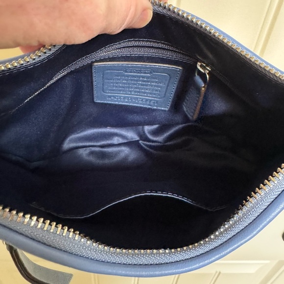 Coach Daisy Spectacular Off-White and Blue Shoulder Bag with Crossbody Strap - Picture 5 of 12